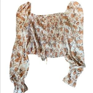 Summer blouse/off the shoulder